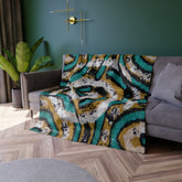 Aura Crushed Velvet Blanket