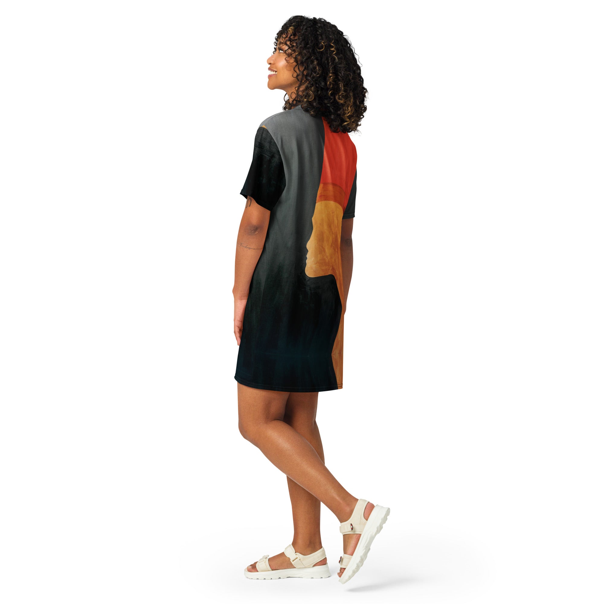 Queen Era T-shirt Dress