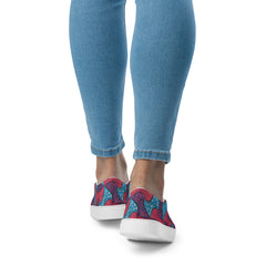 Twist Canvas Shoes